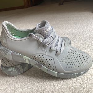 Crocs LiteRide Camo Pacer